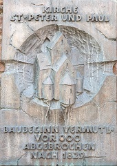 Bronzereliefs in Neustadt a. Main mit falschen Daten